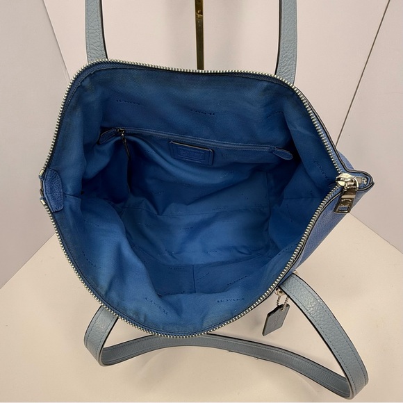 Authentic Coach Taylor Leather Tote Style - Picture 8 of 16